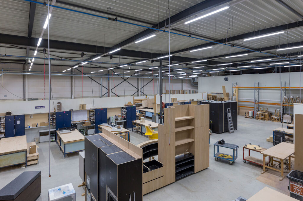 Beleuchtung für Geschäftshallen